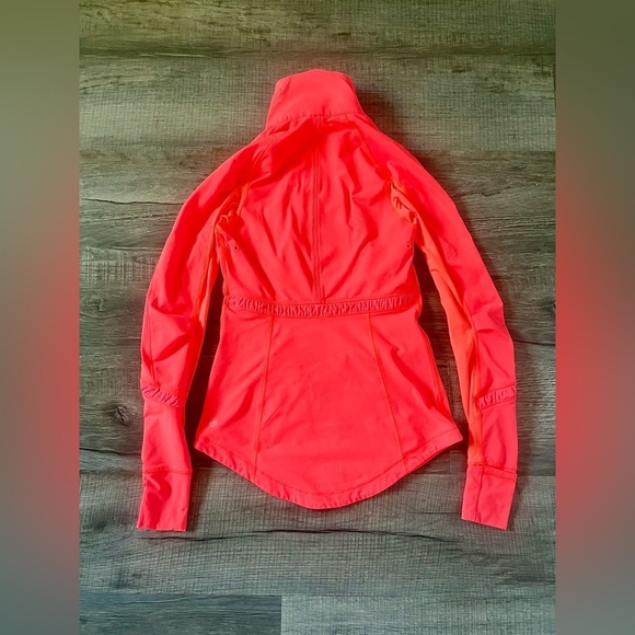 Lululemon Run: Reflect Pullover Light Flare 4 Neon Pink Orange Gym Yoga - Picture 10 of 11